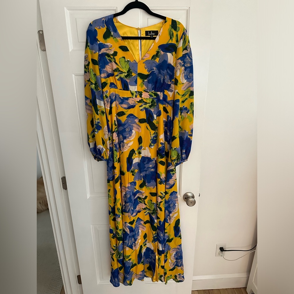 Yellow floral Lulu’s maxi dress